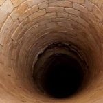 KENDİ KUYULARINA DÜŞECEKLER DE... ÇIKARSAN DA!..